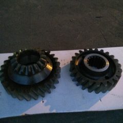 Шестерни редуктора среднего моста МАЗ